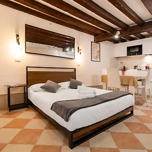 Appartamento Fenix Colombina In Biennale - Your Little House, Venezia